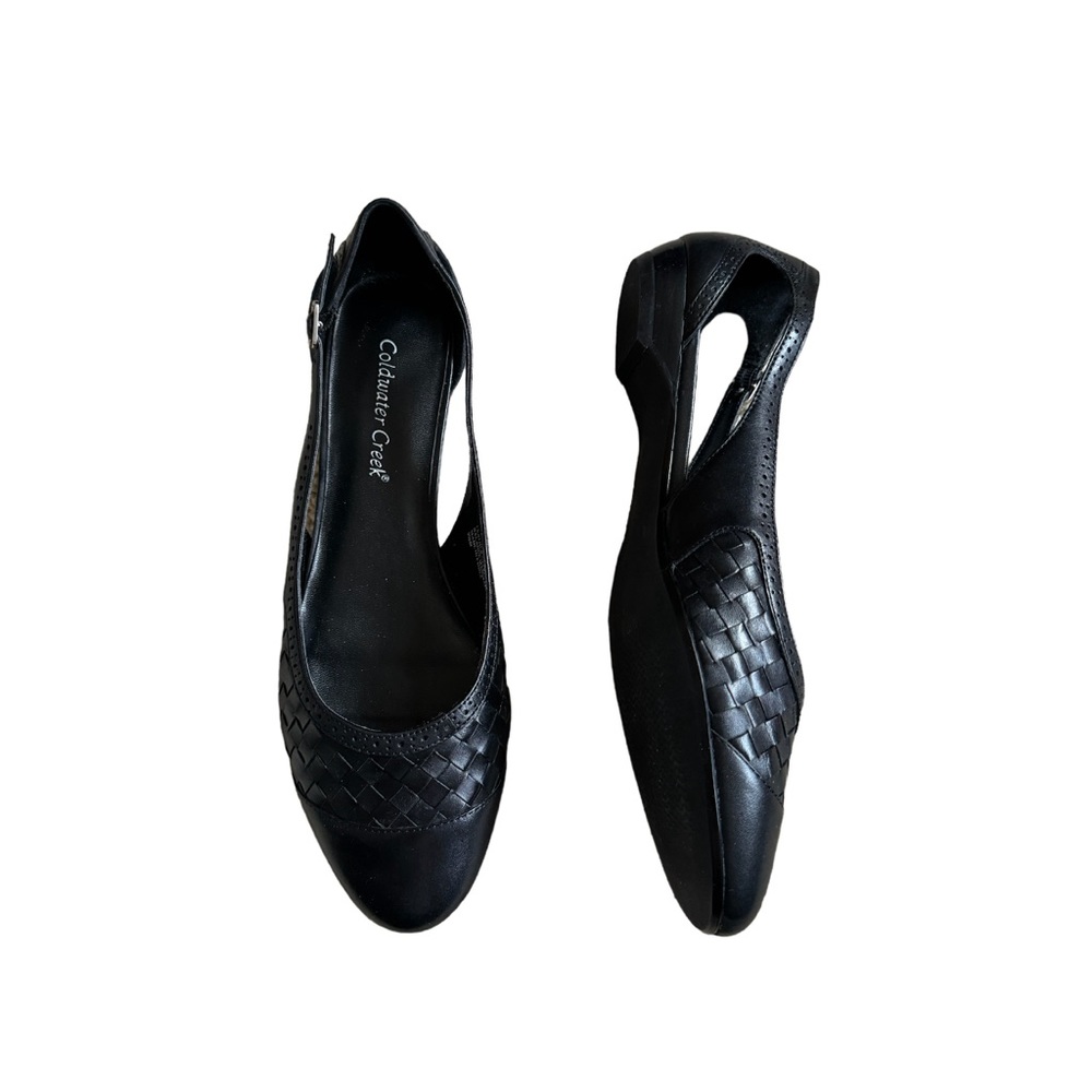 Coldwatwr Creek Buckle Closure Strap Short Heel Size 9. 5 Dress Shoes